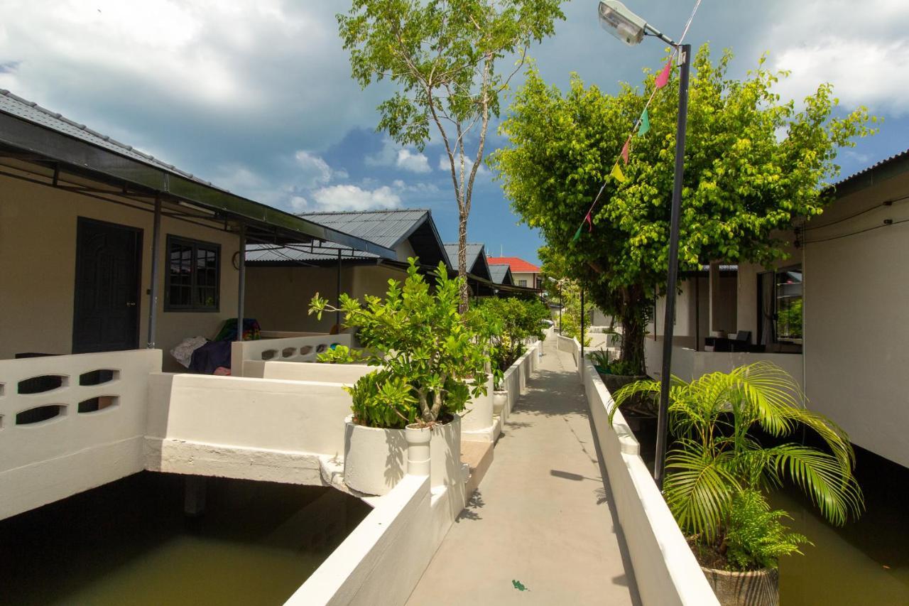 Aussieland Bungalows Lamai Beach  Luaran gambar